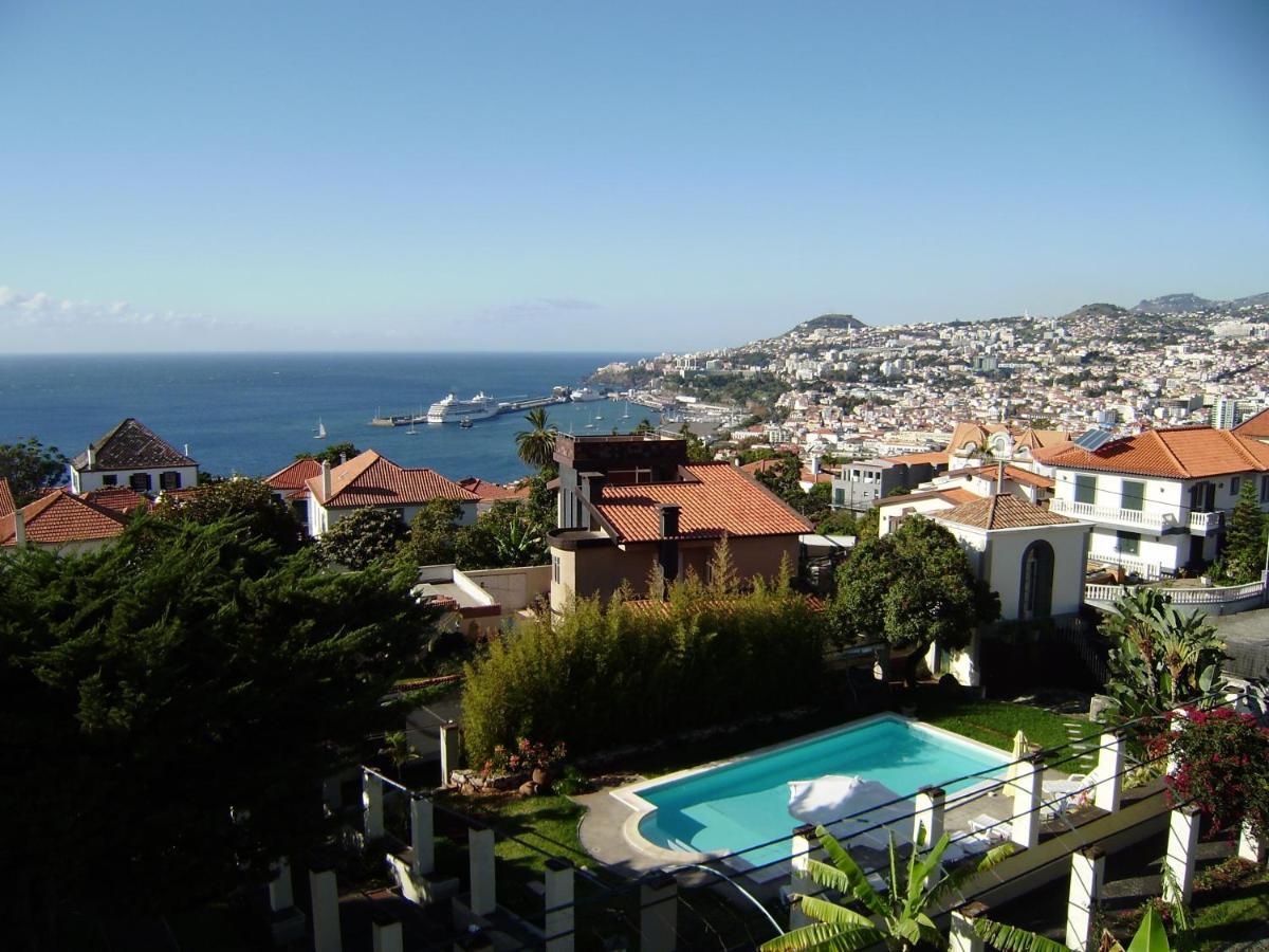 פונשל Private Pool Apt. With Great View מראה חיצוני תמונה