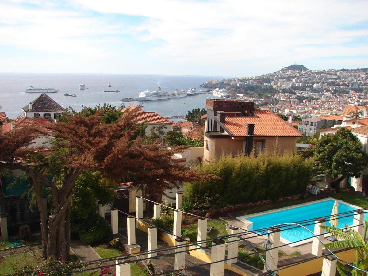 פונשל Private Pool Apt. With Great View מראה חיצוני תמונה